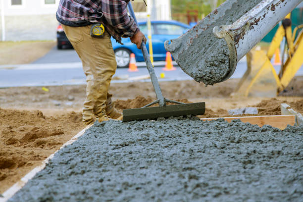 Best Concrete Sidewalk Installation in Central Park, WA